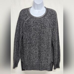 Ellen Tracy Black And White Crewneck Sweater with Ribbed Knit S Oversized